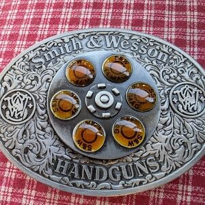 New Smith & Wesson Spinning Bullets Gun belt buckle See Video